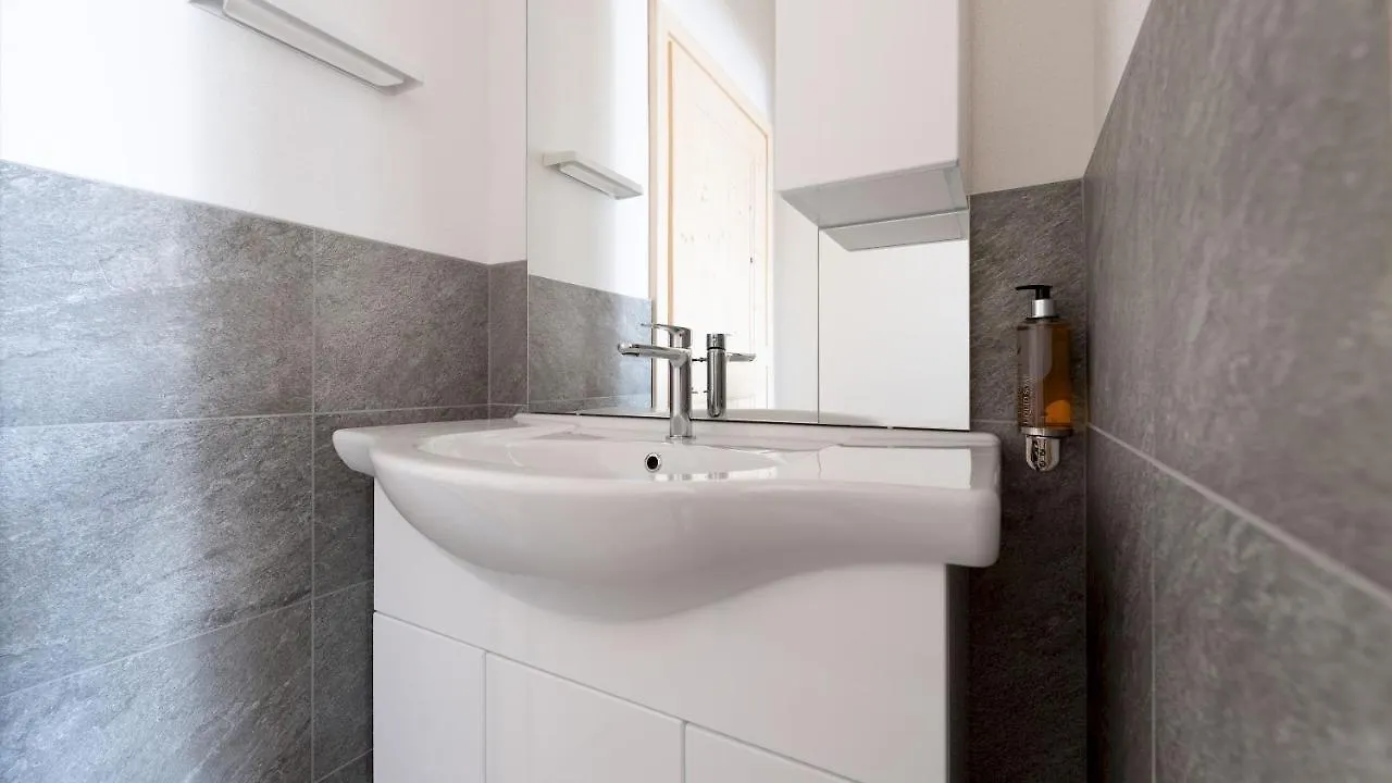 Italianway - Ripa Fontana 1 Mono Apartment Premadio